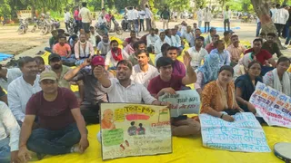टीजीटी-पीजीटी छात्रों के आंदोलन प्रयागराज में जारी है, इस बीच एक छात्र की मौत हो गई। जागरण आर्काठव की फोटो