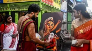 कोलकाता दुर्गापूजा समिति ने जाकिर हुसैन से जुड़े पोस्टर विवाद पर मांगी माफी (प्रतिकात्मक तस्वीर)