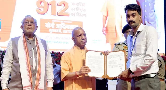 यूपी पुलिस में काबिलियत से मिली नौकरी, अभ्यर्थियों ने बताया पारदर्शी चयन प्रक्रिया