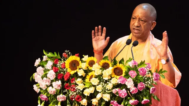 यूपी में 5 लाख से ज्यादा लोगों ने दी 'साक्षरता परीक्षा', जेल और बाल सुधार गृहों में भी बने सेंटर
