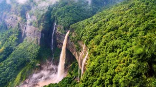 मावसिनराम और चेरापूंजी में सूखे का खतरा।