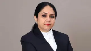 AAP नेताओं ने नहीं हटाए जस्टिस स्वर्ण कांता शर्मा के खिलाफ अवमानना पोस्ट।