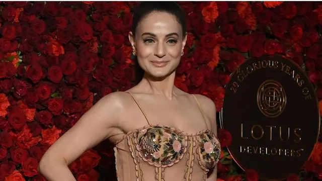 'अपना स्टारडम नहीं मानती...' Ameesha Patel ने किस पर साधा निशाना? प्रोड्यूसर का खर्चा करवाने पर उठाया सवाल
