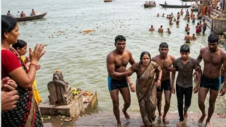 यह तस्वीर एआई के द्वारा बनाई गई है।