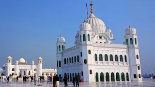 पाकिस्तान स्थित श्री करतारपुर साहिब गुरुद्वारा।