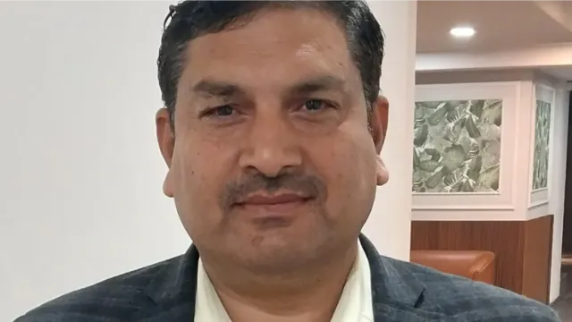 मंत्री के आदेश भी बेअसर, ग्रेटर फरीदाबाद में अतिक्रमण का बोलबाला; 10 मिनट के सफर में लग रहे 30 मिनट
