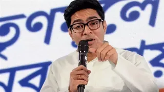 अभिषेक के कार्यालय पर फिलहाल नहीं चलेगा बुलडोजर।