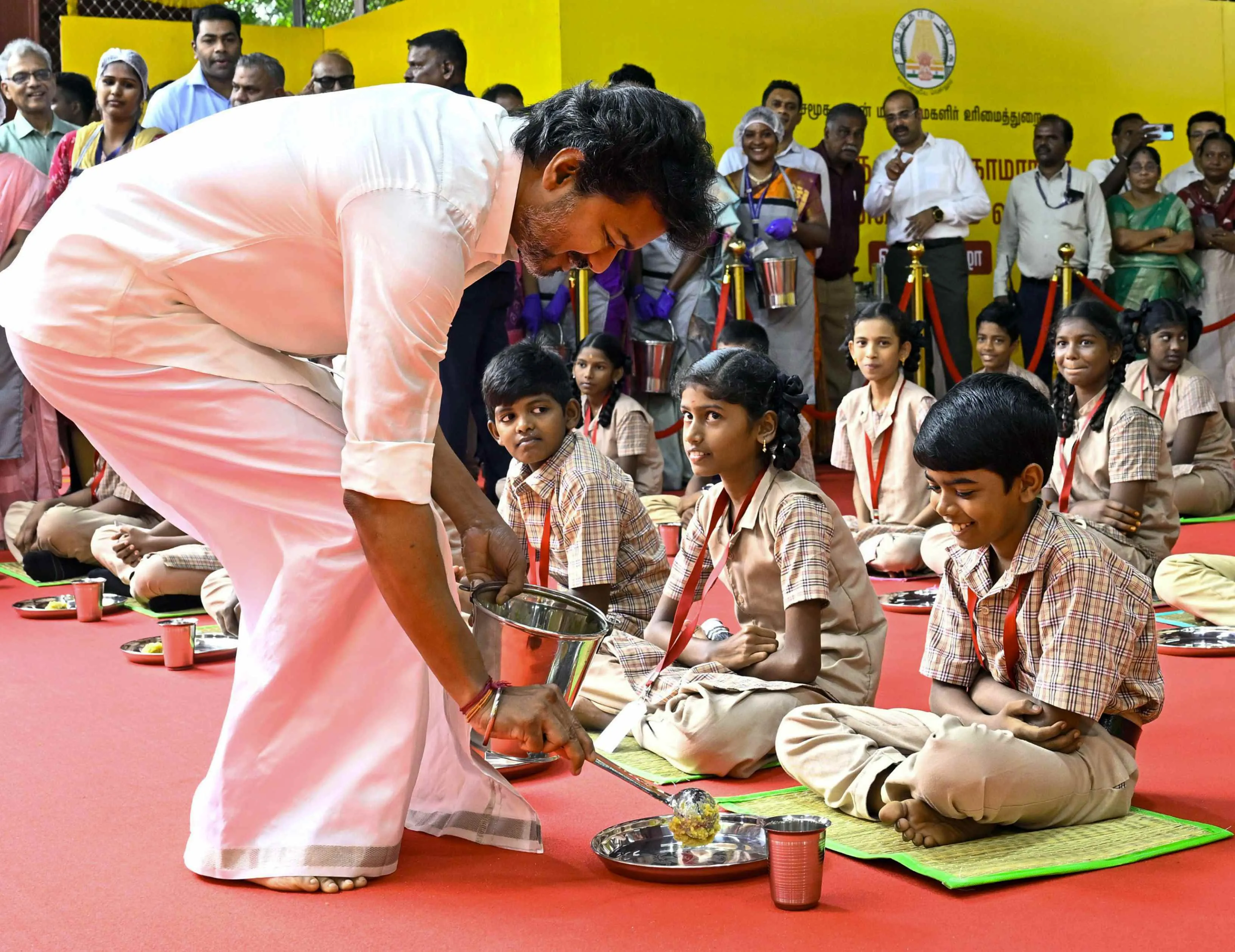 CM Vijay breakfast scheme (1)