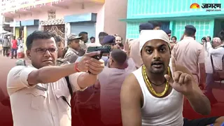 धनबाद एसएसपी प्रभात कुमार और बदमाश प्रिंस खान। (फाइल फोटो)
