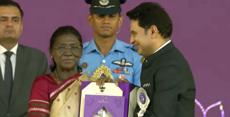 Manoj Muntashir