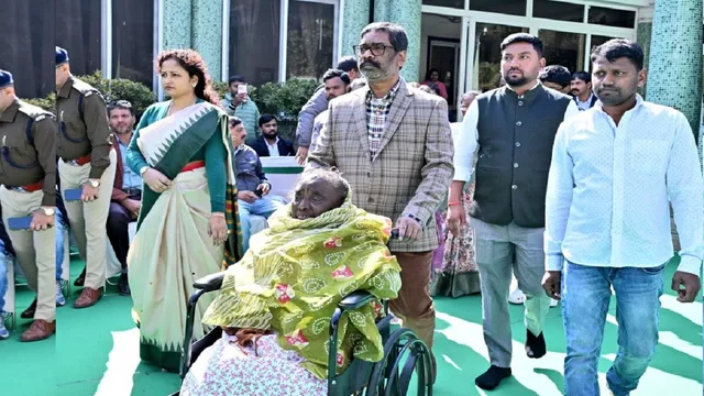 सीएम हेमंत सोरेन की मां रूपी सोरेन की फिर बिगड़ी तबीयत, बेहतर इलाज के लिए बाहर ले जाने की तैयारी