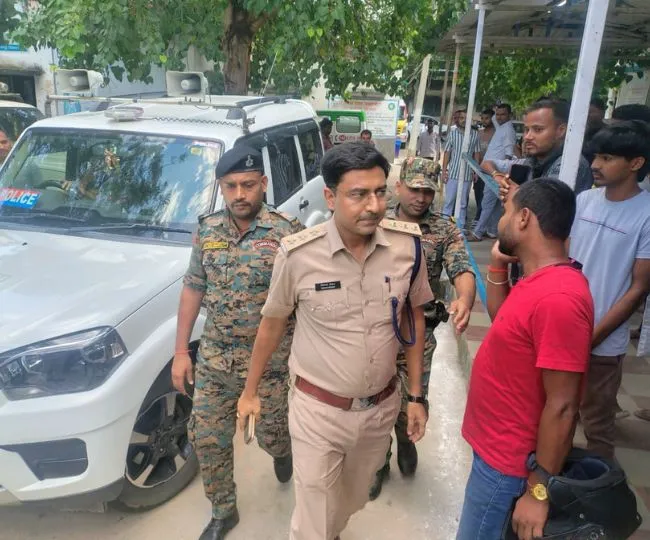 jamui police encounter nandan yadav shot 4 accused detained (1)
