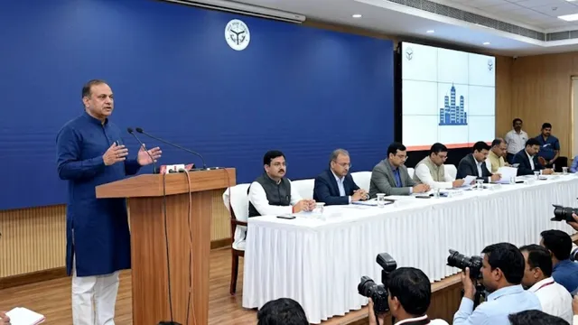 UP OTS Scheme Extended: बकाएदार आवंटियों के लिए बड़ी राहत, अब 15 दिसंबर तक कर सकेंगे आवेदन
