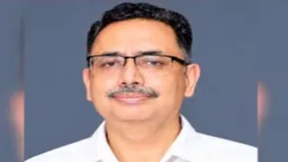 पूर्वांचल विश्वविद्यालय में बीटेक छात्रों को मिलेगा ऑन-कैंपस व्यावहारिक प्रशिक्षण।
