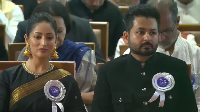 Yami Gautam  को मिला पहला नेशनल अवॉर्ड, बीवी को देख गर्व से फूले आदित्य धर; चेहरे पर दिखी चमक