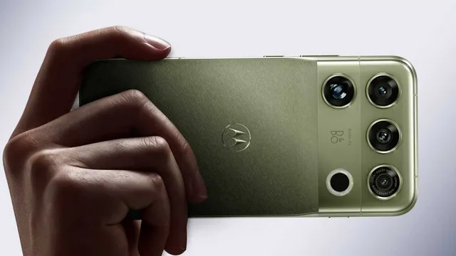  Motorola का लेटेस्ट स्नैपड्रैगन प्रोसेसर वाला 5G फोन, 200MP पेरिस्कोप कैमरा और 8K वीडियो रिकॉर्डिंग भी