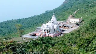 कौलेश्वरी पर्वत तलहटी में सुगंधित फूलों की बगिया विकसित होगी।