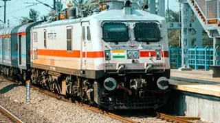 नवरात्रि पर जम्मू-कटड़ा की ट्रेनों में आरक्षण की मारामारी। (फाइल फोटो)