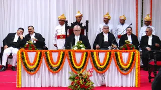 झारखंड हाई कोर्ट में तीन नए जजों ने शपथ ली।