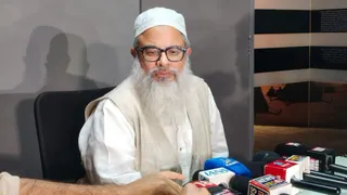 जमीयत उलेमा-ए-हिंद के महासचिव महमूद मदनी ने पत्रकार वार्ता में आरोप लगाया है कि मुल्क में लगातार एक खास तबके को निशाना बनाया जा रहा है। जागरण