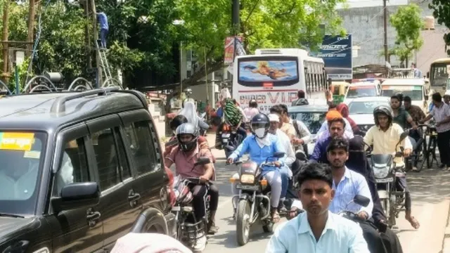 गंडक नहर पर पुल निर्माण का रास्ता साफ, पडरौना को मिलेगी जाम से मुक्ति, आवागमन होगा आसान
