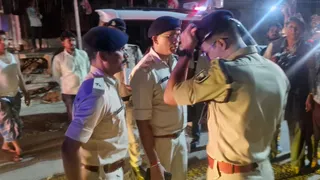सरकारी पिस्टल से बहन गायत्री देवी की हत्या करने के बाद खुद को गोली मारकर आत्महत्या कर ली