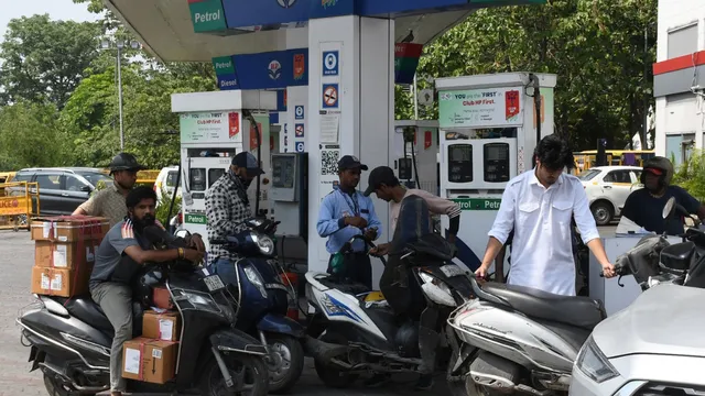 UPI पेमेंट पर MDR चार्ज से पेट्रोल पंप डीलर परेशान, 2000 रुपये से ज्यादा के भुगतान पर शुल्क का विरोध
