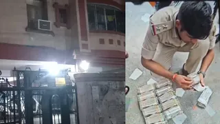 पटना बोरिंग रोड में कार की तलाशी में मिली नकदी