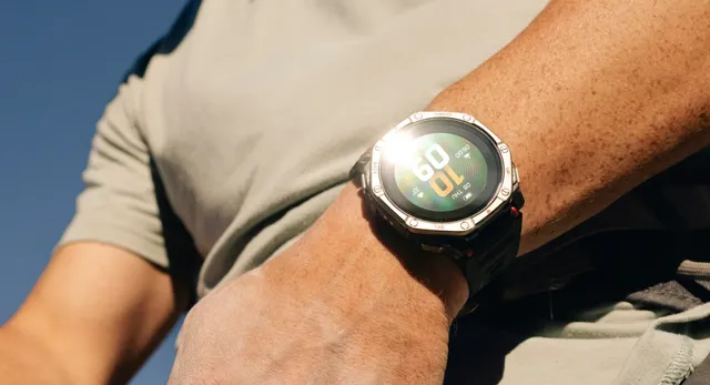 पीछे दोनों तरफ सोलर पैनल! लॉन्च हुई Amazfit की नई स्मार्टवॉच, 51 दिन तक चलेगी बैटरी