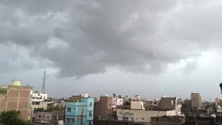 Bhagalpur Weather Update Deep Depression Weakens: भागलपुर में झमाझम बारिश से लुढ़का पारा:
