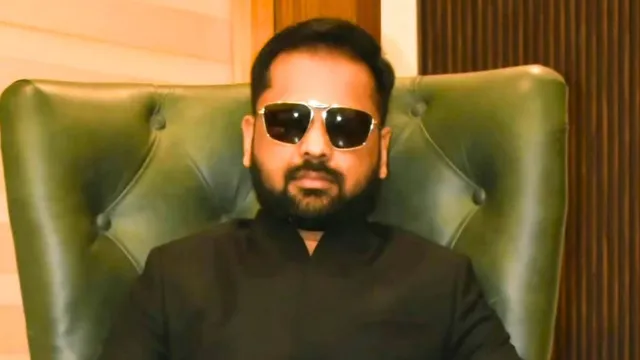 बागपत डीएम दिव्यांशु पटेल ने कहा- मुझे सीधी बात करना पसंद; पांच बजे वाले IAS के नाम से हुए चर्चित