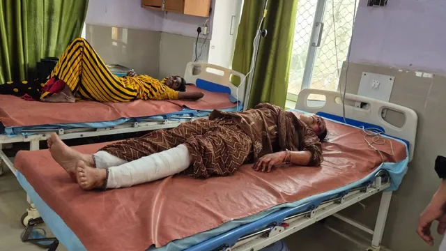 बदायूं में गंगा एक्सप्रेसवे पर कैंटर में घुसी कार, मासूम समेत दो लोगों की मौत 

