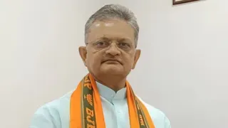 भीखूभाई दलसानिया(फोटो- सोशल मीडिया)