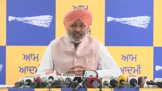 कैबिनेट मिनिस्टर हरपाल चीमा।
