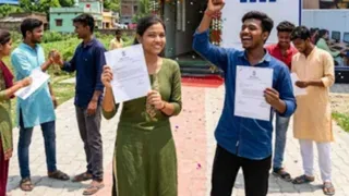 ह कंपनियां स्थानीय स्तर के साथ-साथ देशभर में रोजगार के अवसर प्रदान करेंगी।