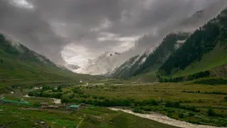 जम्मू-कश्मीर में 27-28 सितंबर को बदलेगा मौसम। (फाइल फोटो)