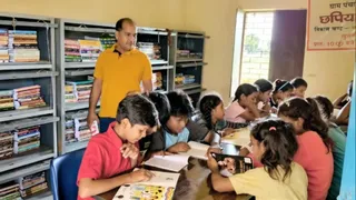 भटनी की आठ ग्राम पंचायतों में डिजिटल लाइब्रेरी शुरू।