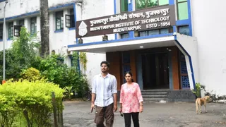 कार्यक्रम के दौरान एमआइटी के प्राचार्य प्रो. एमके झा ने छात्रों को बड़ी खुशखबरी दी। फाइल फोटो