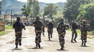 नगालैंड, मणिपुर और अरुणाचल के अशांत इलाकों में 6 महीने बढ़ा AFSPA