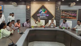 14 कोसी परिक्रमा मार्ग के चौड़ीकरण से प्रभावितों को 2.26 करोड़ का मुआवजा।