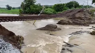आंध्र प्रदेश में भारी बारिश से 6 लोगों की मौत हुई (सोर्स-जागरण)