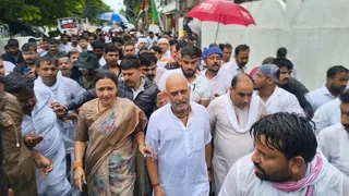 मतदाता सूची में गड़बड़ी और चुनावी पारदर्शिता पर कांग्रेस का लखनऊ में प्रदर्शन।