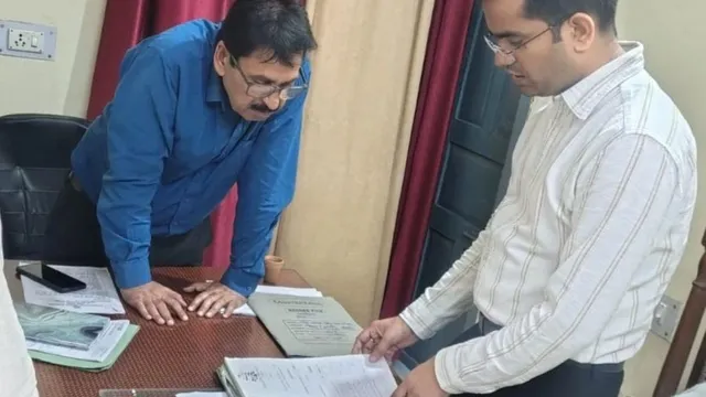 जालौन में SDM ने गल्ला मंडी का किया निरीक्षण, अधिकारियों को तुरंत सुधार कराने के दिए निर्देश  
