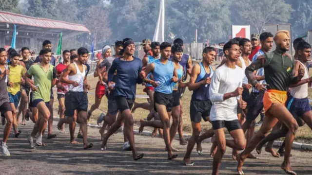 UP Police Bharti: शारीरिक दक्षता परीक्षा की डेट घोषित, 1 अक्टूबर से होगा एग्जाम - up police bharti pet dates announced exams start oct 1