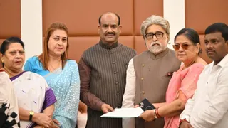 ममता की टीएमसी से बागी सांसदों ने कुछ समय पहले NCPI ज्वाइन की थी (फाइल फोटो- PTI)