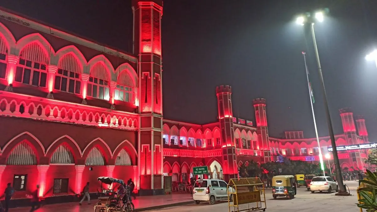 old-delhi-railway-station2