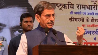 राष्ट्रकवि दिनकर की रचनाएं जन-जन तक पहुंचें- राज्यपाल आरएन रवि