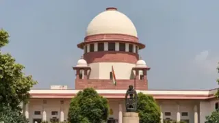 शहीद की पत्नी प्रियंका सक्सेना वायु सेना में स्क्वाड्रन लीडर के तौर पर बहाल