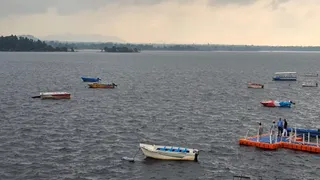 अभ्रकनगरी की नई पहचान बन रहे पर्यटक स्थल, पहाड़, जंगल, झरनों के बीच रोमांच का सफर।