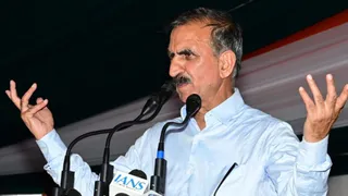 मंडी के बल्ह में संबोधित करते सीएम सुखविन्द्र सिंह सुक्खू। जागरण